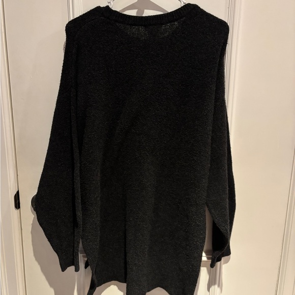 H&M Hi-Low Knit Sweater - Picture 3 of 3